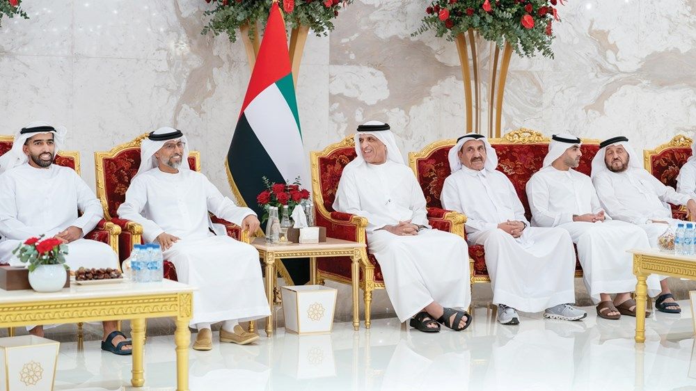 الحكام يواصلون استقبال المهنئين بالشهر الفضيل