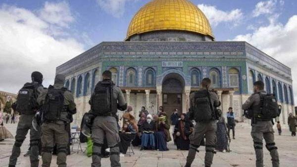 وزير الأوقاف الأردني يدعو المجتمع الدولي لوضع حد للانتهاكات الإسرائيلية بالقدس