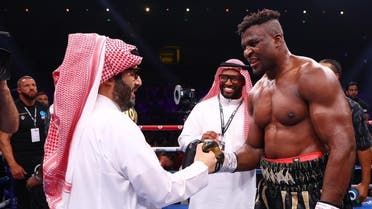 الخليج اليوم .. ديلي ميل: تركي آل الشيخ الرجل الذي يقف وراء نزالات الملاكمة السعودية الكبرى