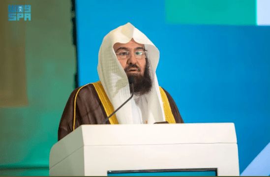 السعودية | رئيس الشؤون الدينية يؤكد أهمية إعداد موسوعة إسلامية للتقريب بين المذاهب الإسلامية لإيصالها للعالم