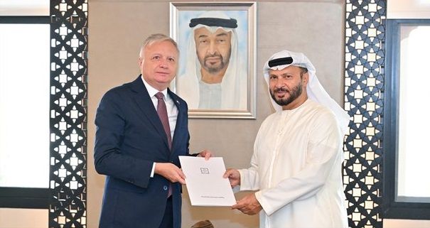 الامارات | رئيس الدولة يتلقى رسالة خطية من رئيسة سلوفاكيا
