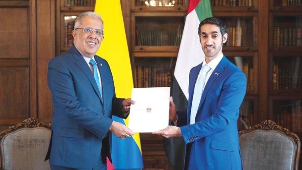 سفير الدولة في كولومبيا يقدم أوراق اعتماده