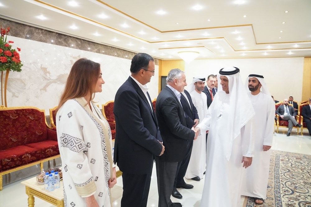 سعود بن صقر يستقبل قنصل عام المملكة المتحدة والمهنئين بالشهر الفضيل