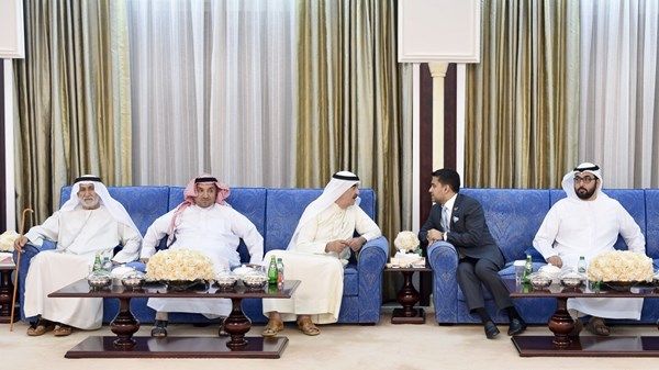 حاكم أم القيوين يستقبل المهنئين بشهر رمضان المبارك