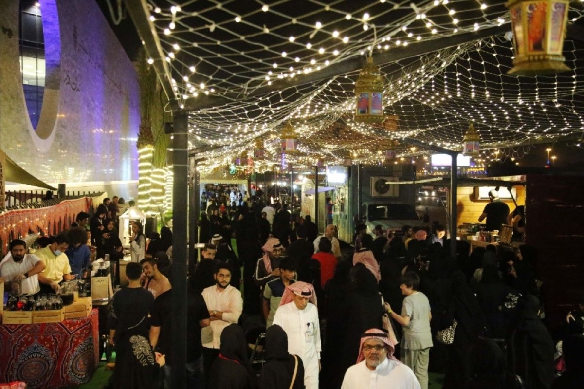 غرفة مكة تدشن «فوانيس» في موسمها السابع اليوم