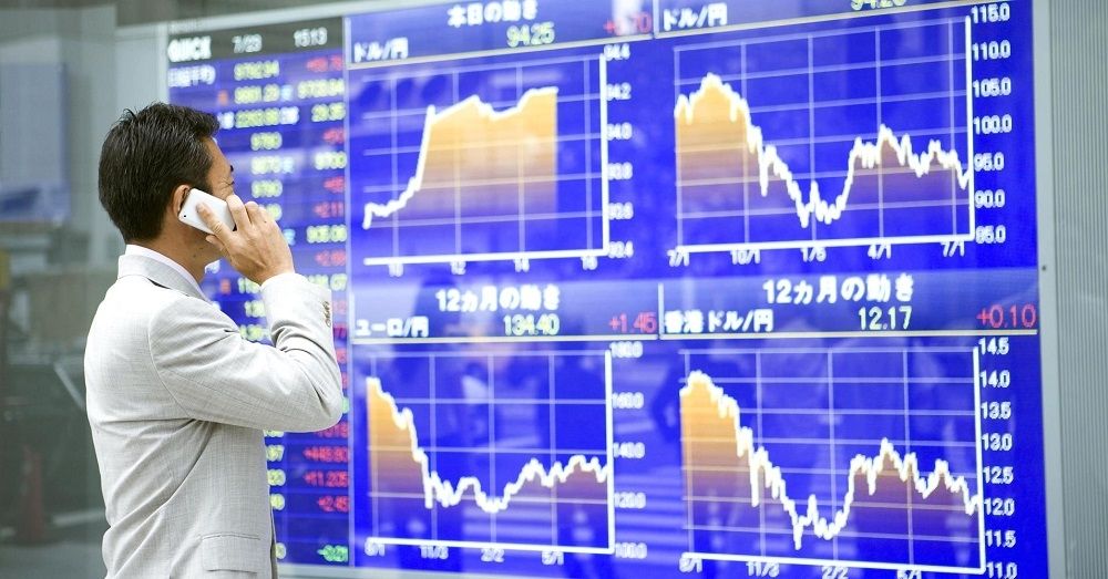 مؤشرا بورصة موسكو يغلقان على ارتفاع اليوم