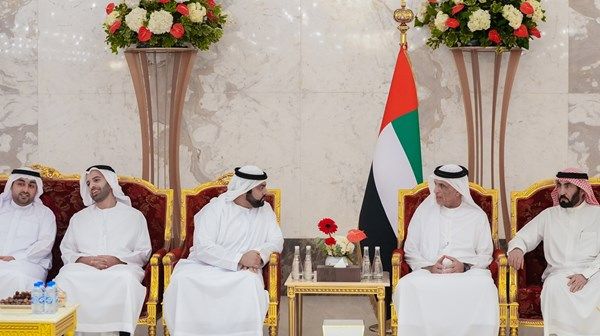 سعود بن صقر يستقبل ولي عهد الفجيرة والمهنئين بشهر رمضان