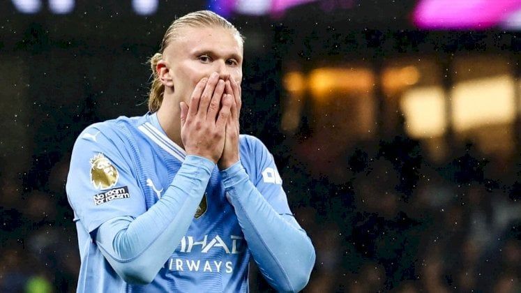 مان سيتي وتشيلسي مهددان بالإقصاء من البريميرليغ