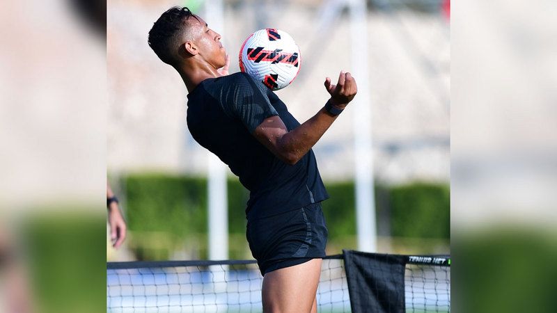 الامارات | إشبيلية لم يتواصل مع رحيمي.. واتصالات سعودية «شبه رسمية»