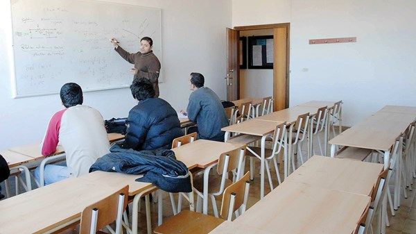 «التعليم» ضحية الأزمات الاقتصادية والسياسية في لبنان