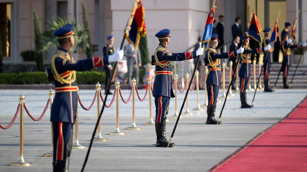 رئيس الدولة يصل إلى القاهرة في زيارة أخوية