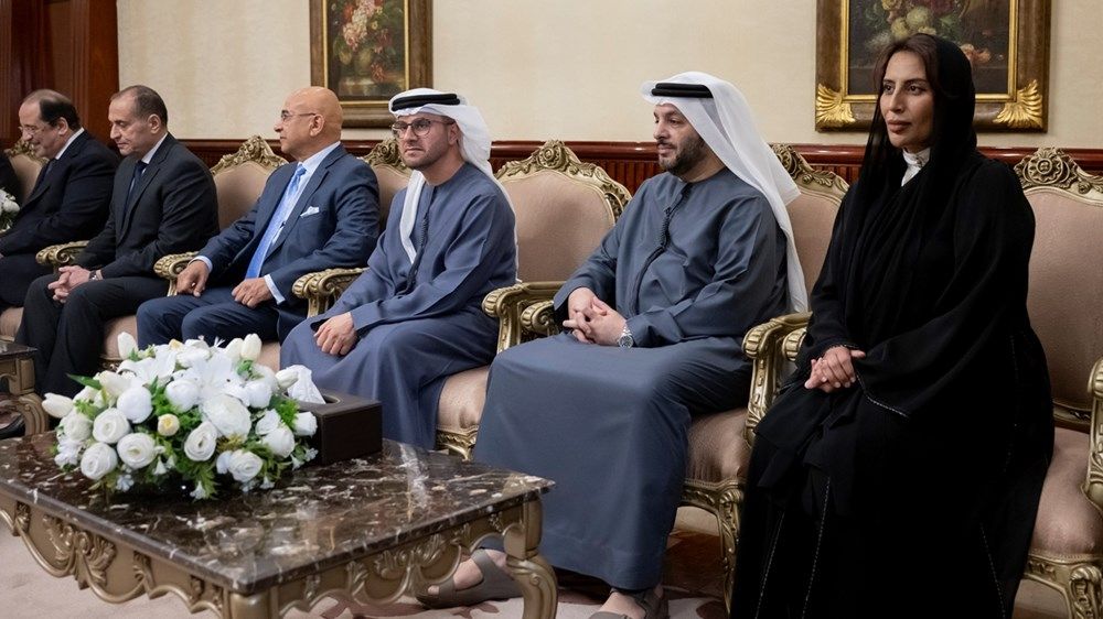 رئيس الدولة والرئيس المصري يبحثان العلاقات الأخوية ومستجدات المنطقة