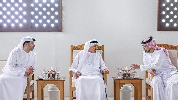 الحكام يواصلون استقبال المهنئين بشهر رمضان المبارك