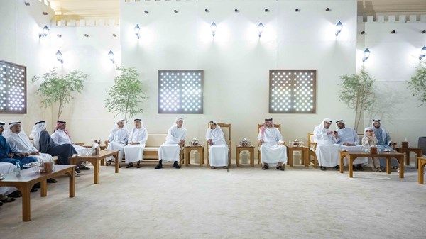 الحكام يواصلون استقبال المهنئين بشهر رمضان المبارك