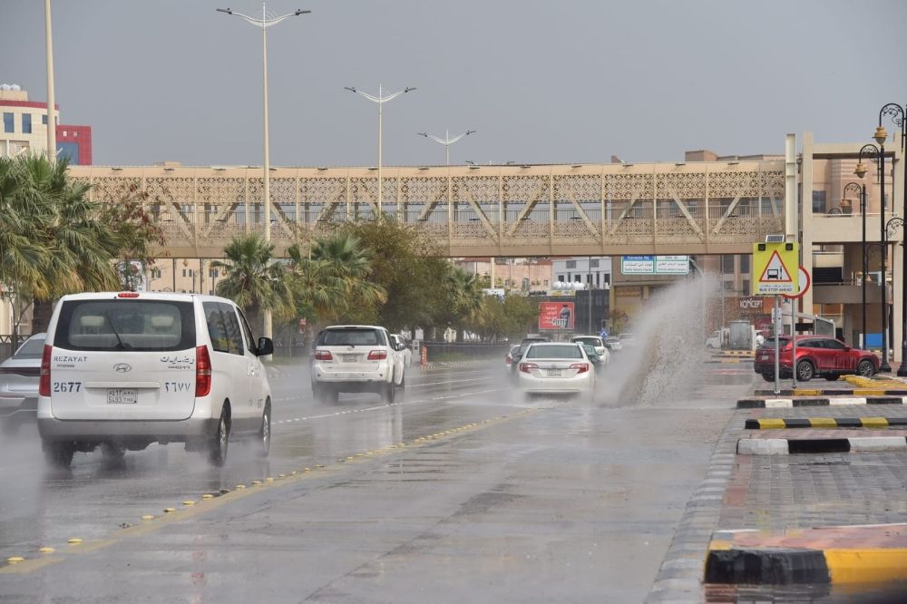 طقس السعودية اليوم.. أمطار رعدية متفاوتة على 7 مناطق