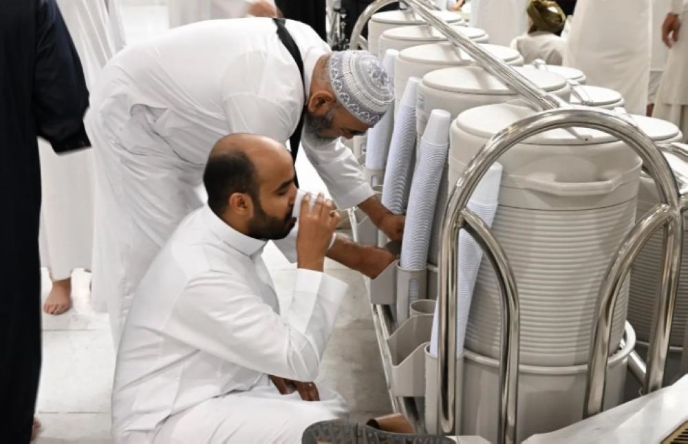 تهيئة سطح المسجد النبوي لاستقبال 90 ألف مصلٍ وصائم يومياً في رمضان