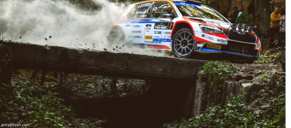 الامارات | حادث مأساوي في رالي سيارات.. 4 وفيات وإصابات بليغة