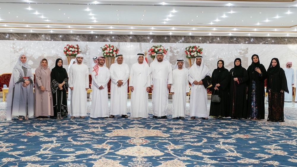 سعود بن صقر يواصل استقبال المهنئين بشهر رمضان المبارك