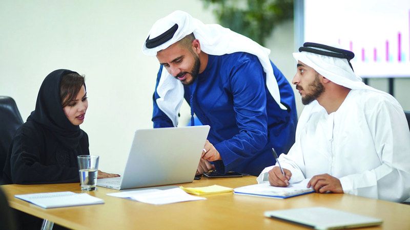 الامارات | «المعاشات»: استمرار المواطن على رأس عمله شرط لشراء «الخدمة غير الفعلية»
