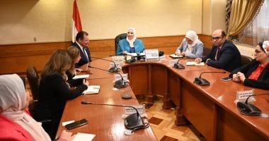 وزيرة التضامن تبحث اعتماد المنشآت الصحية التابعة للجمعيات الأهلية