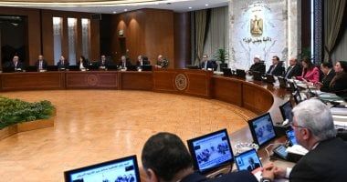 رئيس الوزراء: تسلم الدفعة الثانية من المستحقات المالية لمشروع رأس الحكمة خلال الأسابيع المقبلة