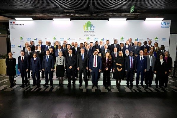 الإمارات تصادق على إعلان الأهداف الصفرية الكربونية للمباني