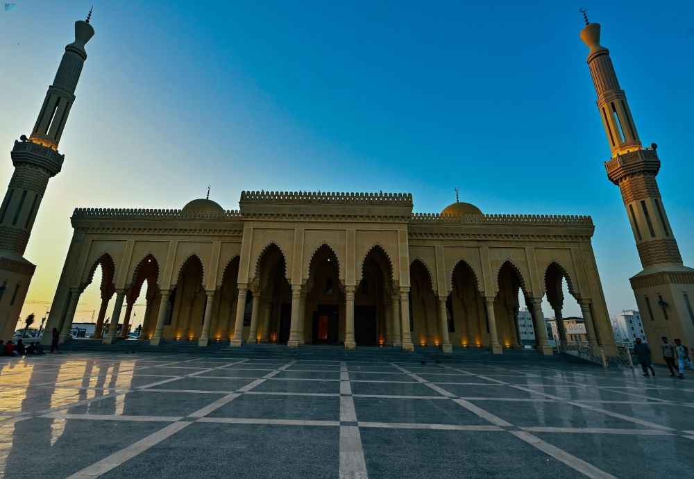 صور| روحانية رمضان.. مساجد جازان تصدح بالقرآن الكريم