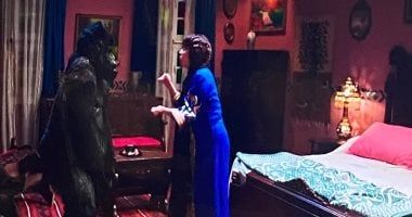 مسلسل الكبير أوى 8 الحلقة 21.. مربوحة تخفى الغوريلا عن الكبير