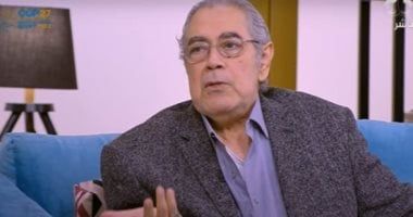 صبرى عبد المنعم يتعرض لأزمة صحية ويكشف لـ"الخليج 365" تطورات حالته