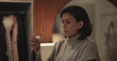 مسلسل صيد العقارب الحلقة 21.. غادة عبد الرازق تفاجأ بحملها