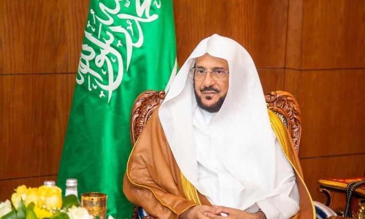 السعودية | وزير الشؤون الإسلامية يوجه بتهيئة المصليات والجوامع بمناطق المملكة لإقامة صلاة عيد الفطر المبارك