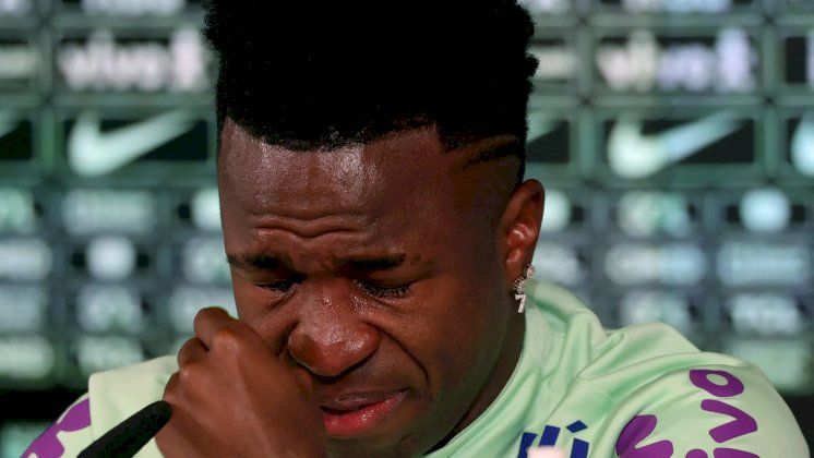 "العنصرية".. سرطان ينتشر في جسد الكرة الاسبانية