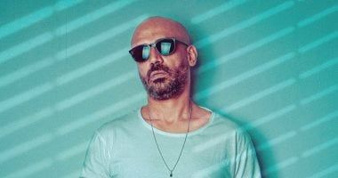 الملحن محمد يحيى يعلن وفاة والده ويطلب الدعاء له