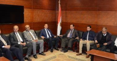 المحرصاوي لوفد هيئة تطوير المعاهد والمدارس بجاوا: لا ندخر جهدا في خدمة الطلاب