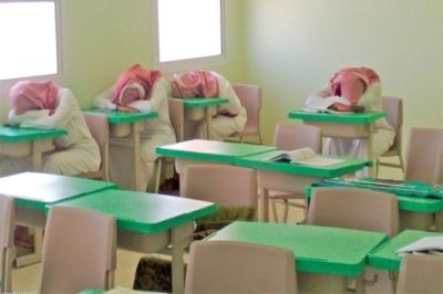 تراند اليوم : "إجازة واحدة لا تكفي".. كاتب سعودي يعلق على ظاهرة غياب الطلاب في رمضان