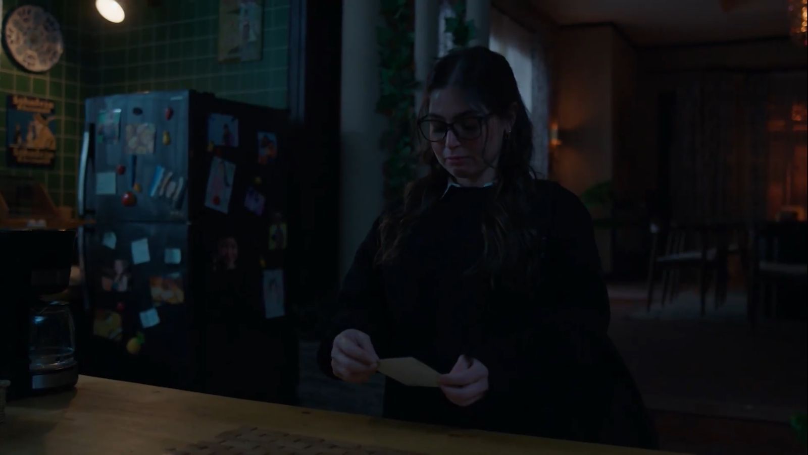 هاجر السرّاج تضع خالد النبوي أمام الأمر الواقع في إمبراطورية ميم