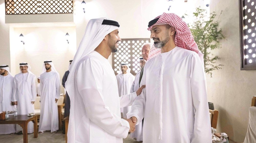 حمد الشرقي وعمار النعيمي يواصلان استقبال المهنئين بشهر رمضان