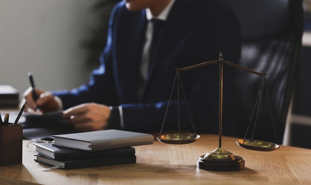 التقدم الاقتصادي وعضوية "المحامين".. 6 شروط لـ "المكاتب الأجنبية"