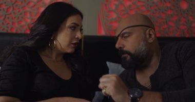 مسلسل حق عرب الحلقة 22.. جمال يضبط زوجته سميحة مع عشيقها رباح