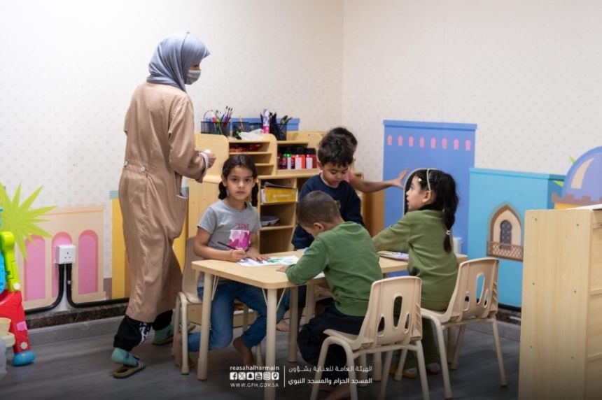 تحقيقًا لراحة المعتمرين.. مركزان لضيافة الأطفال بالتوسعة الثالثة للحرم