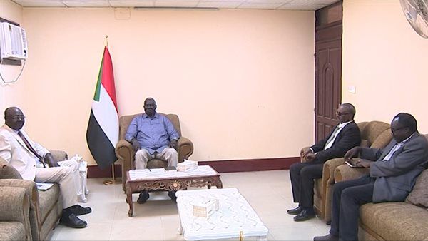 السودان|عقار يقف على نتائج لجنة حصر أثار الحرب على الهيئة العامة للإذاعة والتلفزيون