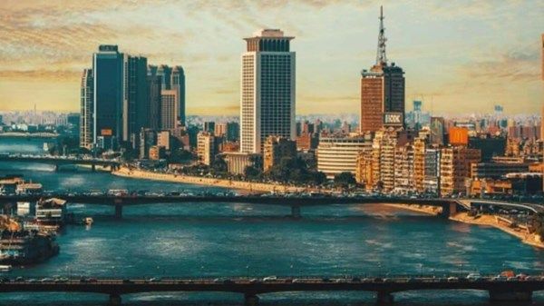 مصر تدين استهداف مقر القنصلية الإيرانية في دمشق