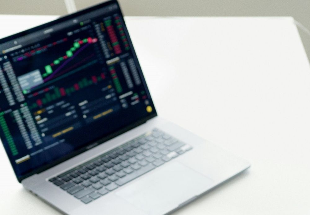 الأسهم البريطانية تغلق على انخفاض اليوم