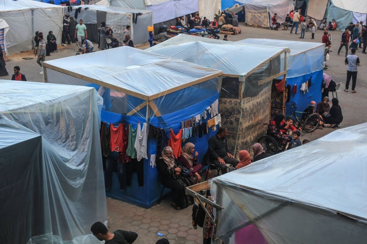 طلاب غزة بين الموت والجوع