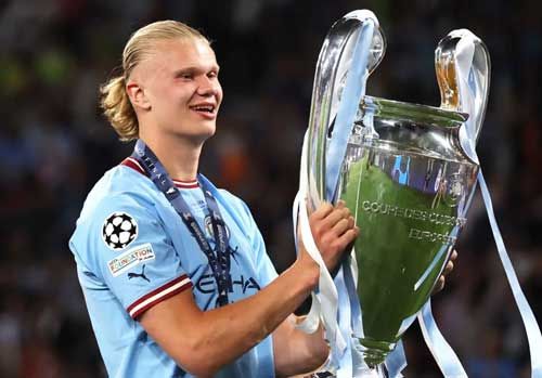 3 أسباب تمنع برشلونة من ضم إيرلينج هالاند