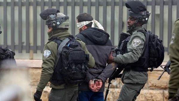 الاحتلال يقتحم مدنًا فلسطينية ويعتقل عددًا من المواطنين