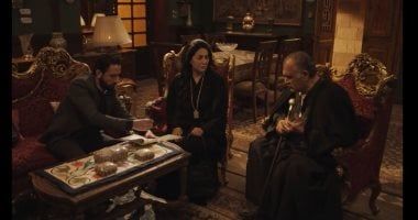 مسلسل حق عرب الحلقة 23 .. رياض الخولى يطلق وفاء عامر بعد تنازلها عن أملاكها