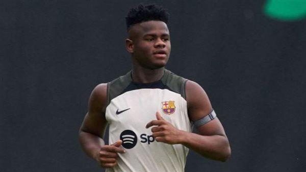 برشلونة مصنع المواهب.. الجوهرة السنغالية ميكايل فاي نجم جديد قادم