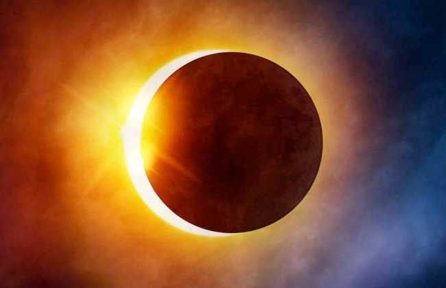 كسوف الشمس الكلي.. هل يمكن رؤيته في مصر والمنطقة العربية؟.. معهد الفلك يوضح