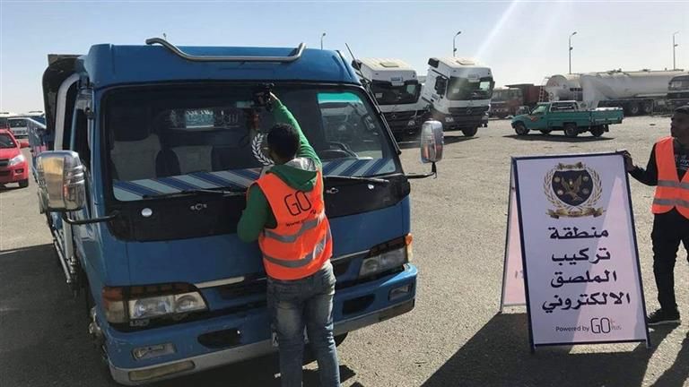 لعدم تركيب الملصق.. سحب 1344 رخصة قيادة خلال 24 ساعة